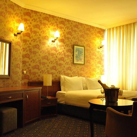 Kndf Marine Hotel اسطنبول المظهر الخارجي الصورة